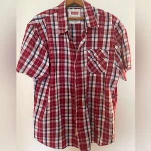 Levis short sleeve shirt XXl FIT perfect for XL size
